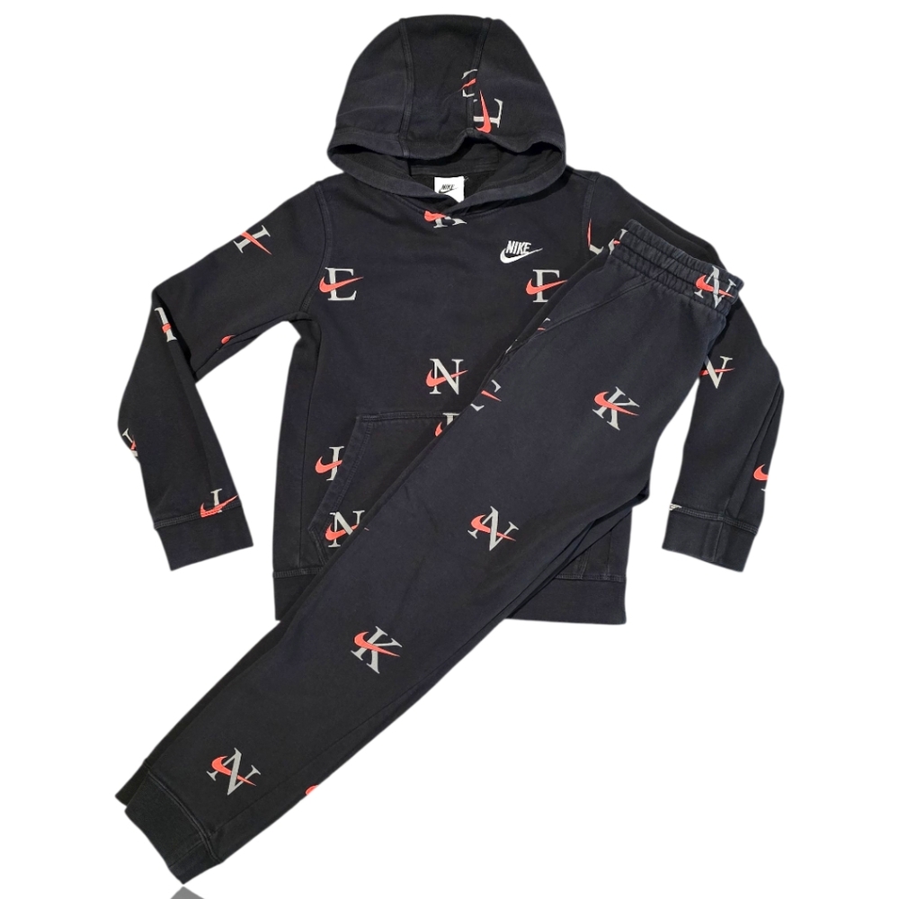 Nike Boys' NSW Club All Over Print Hoodie & Jogger Set - Black Rush Orange, M